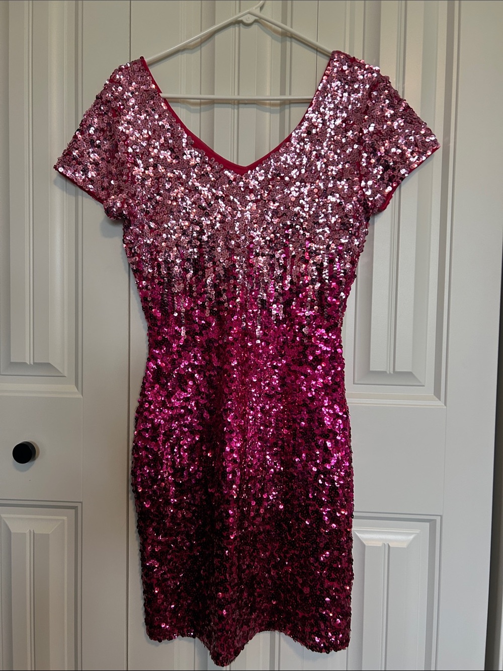 Sequin V-Neck Short Sleeve Party Dress